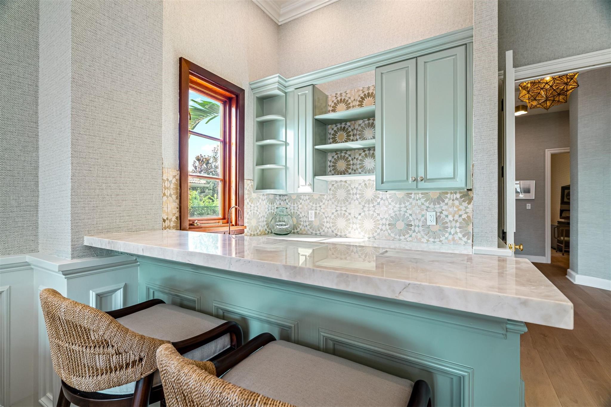 2530 Laguna Drive, Fort Lauderdale, FL 33316