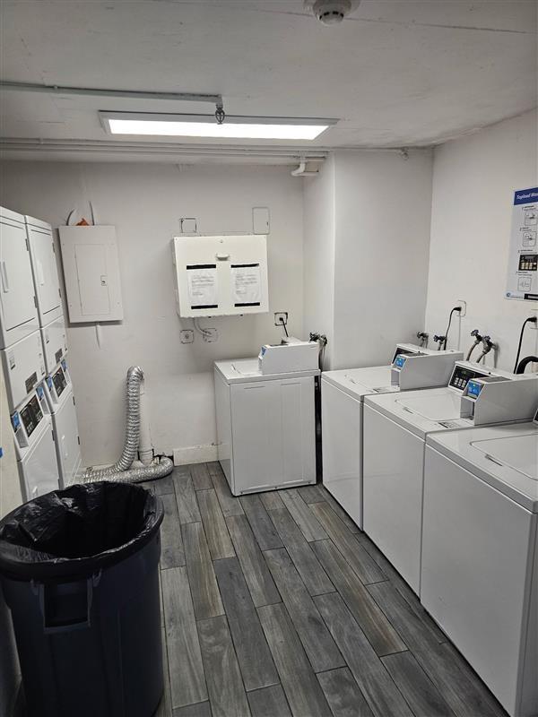 11195 SW 1st Street 219, Miami, FL 33174