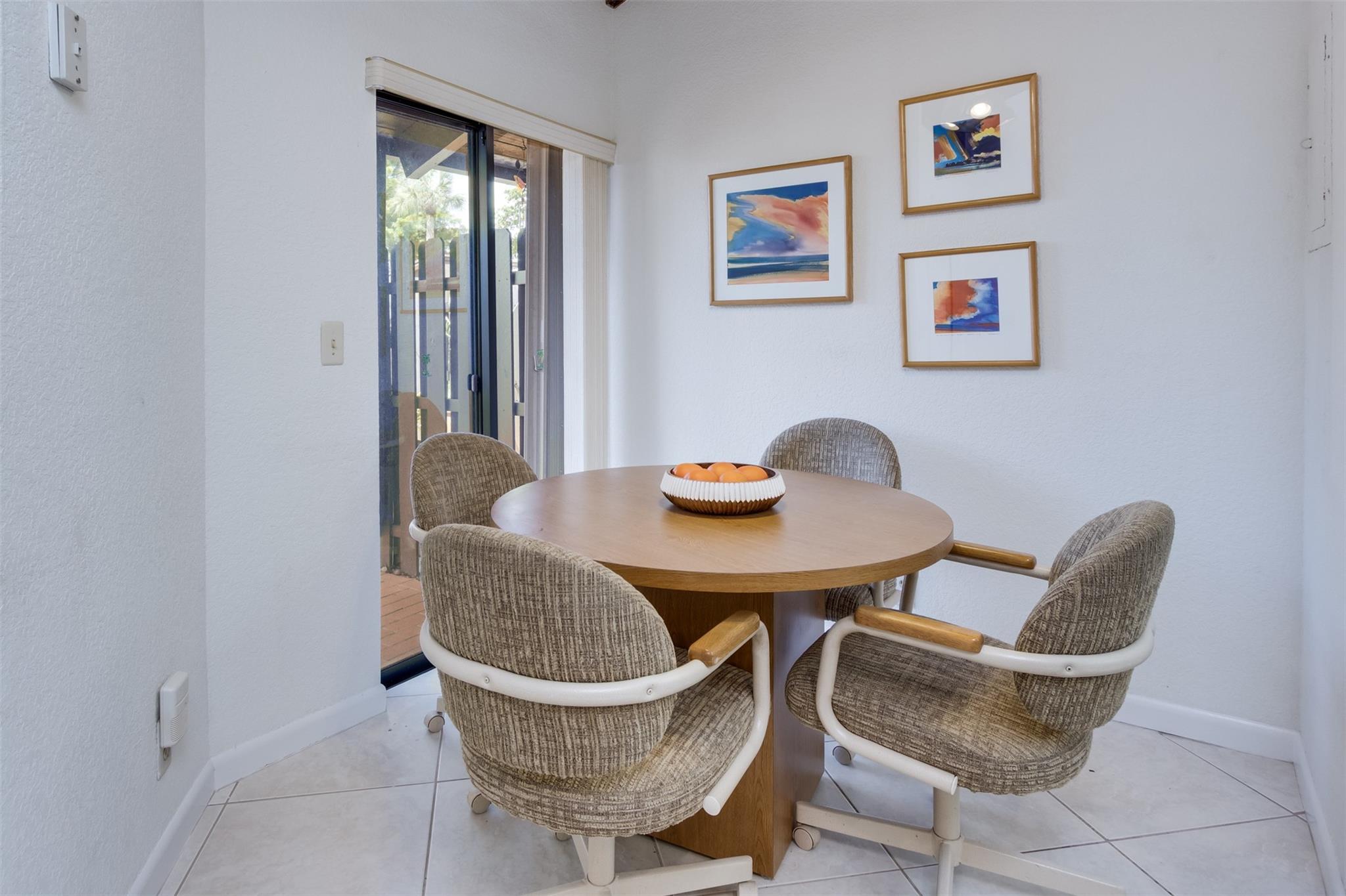 450 Briarwood Circle 2, Hollywood, FL 33024