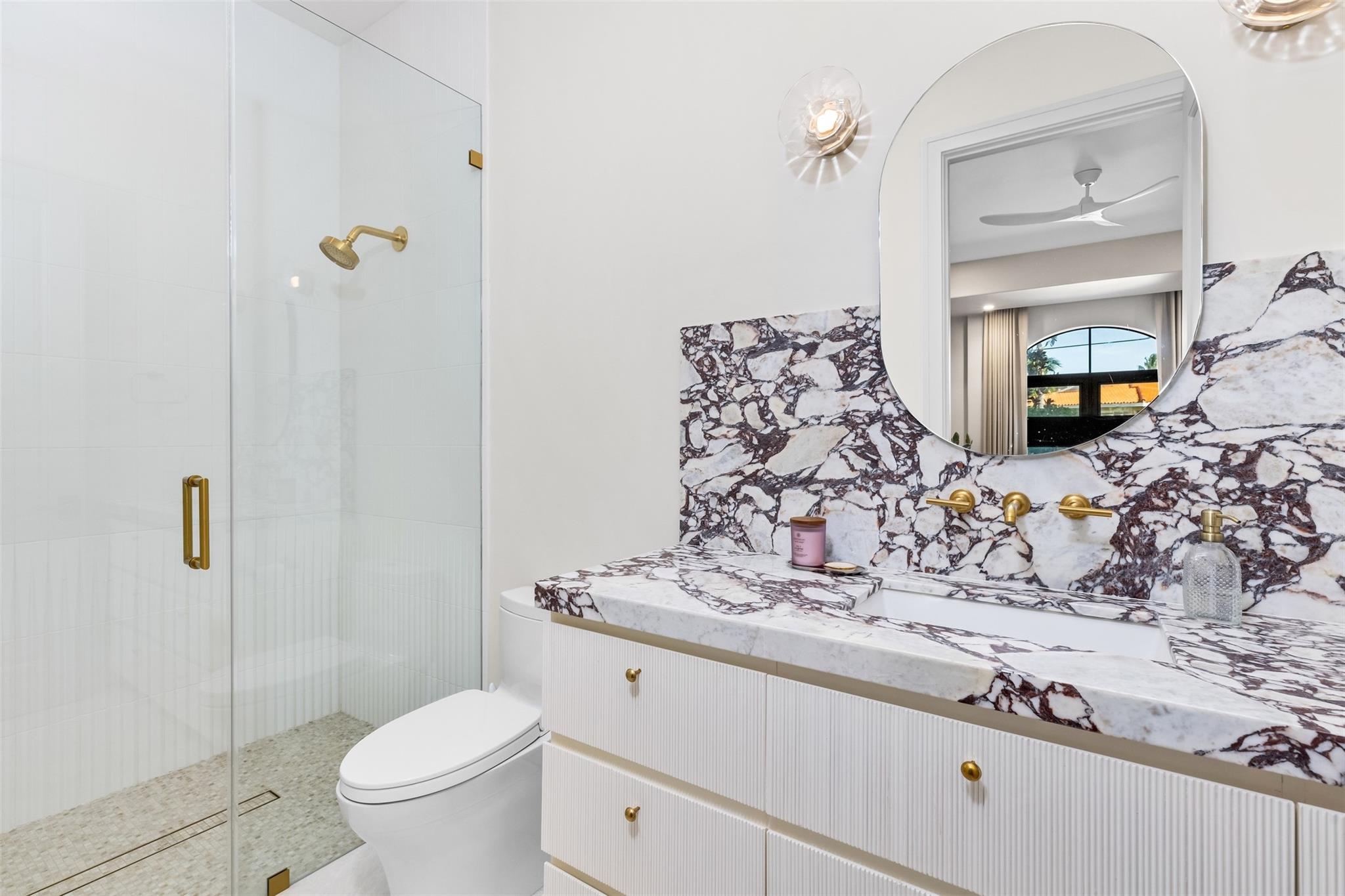 2300 NE 34th Court, Lighthouse Point, FL 33064