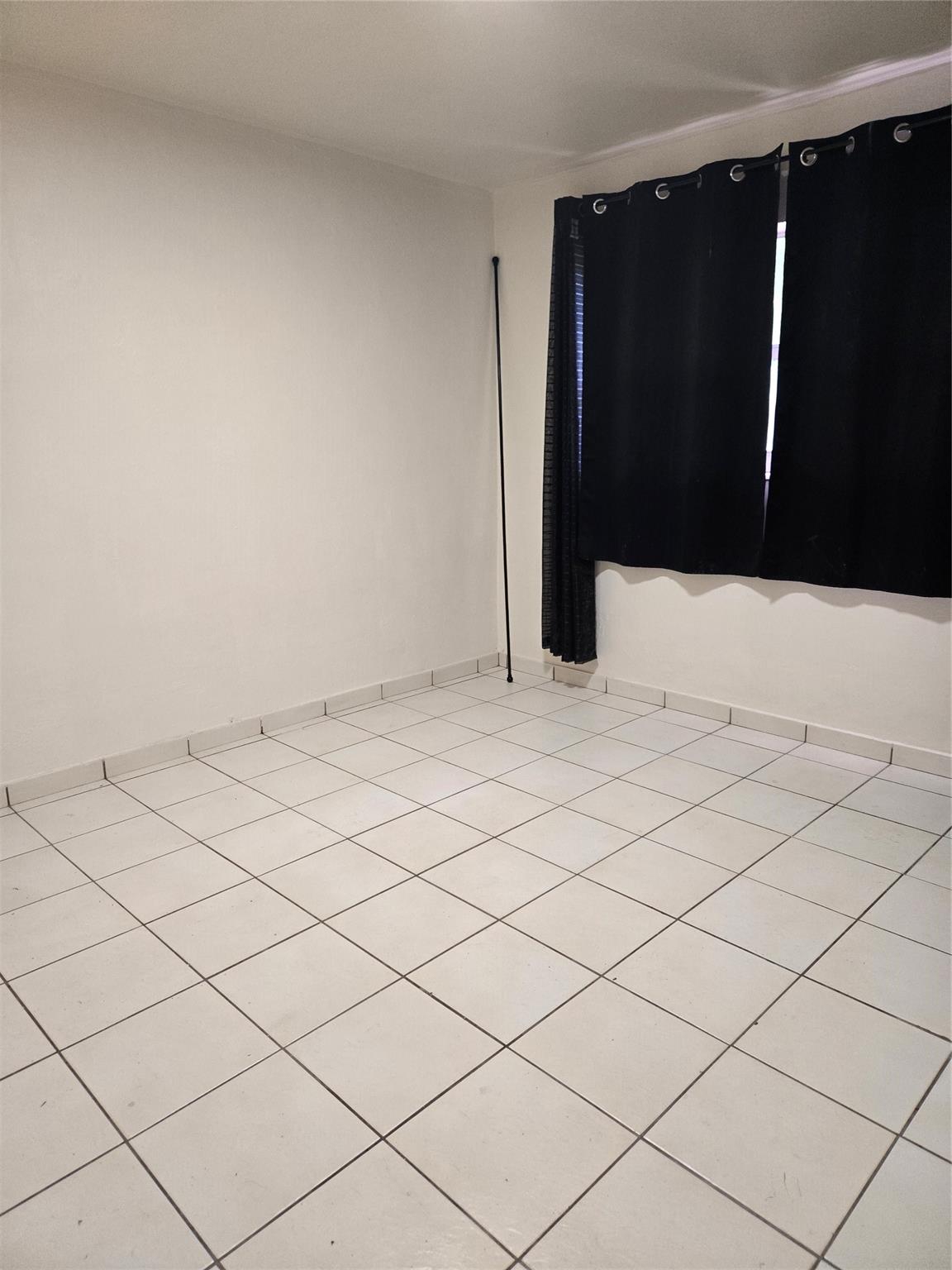 Photo for 1560 NE 111th Street, 2, Miami, FL 33161 - Listing #FX-10498691 1560 NE 111th Street, 2, Miami, FL 33161