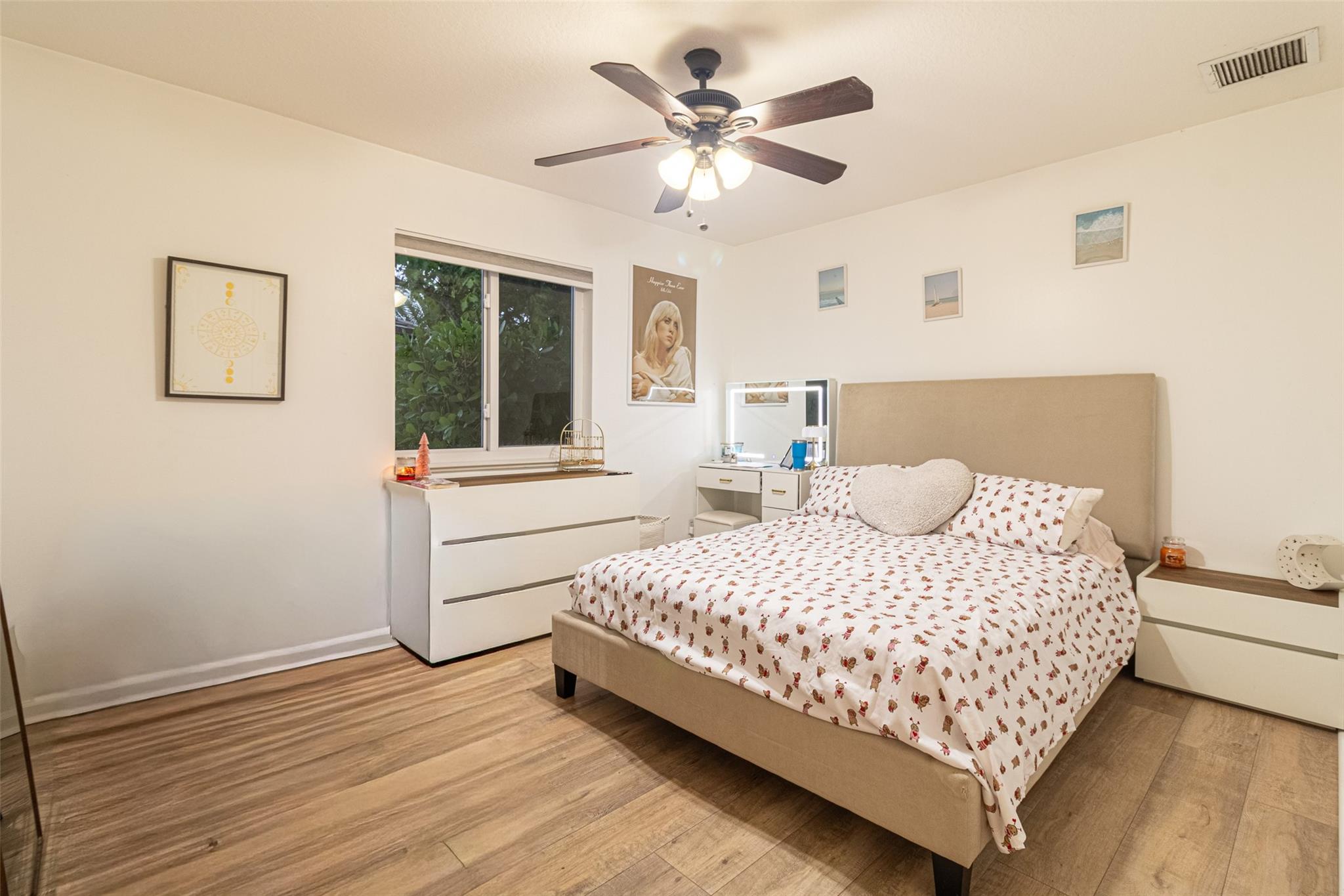 5062 Kensington Circle, Coral Springs, FL 33076