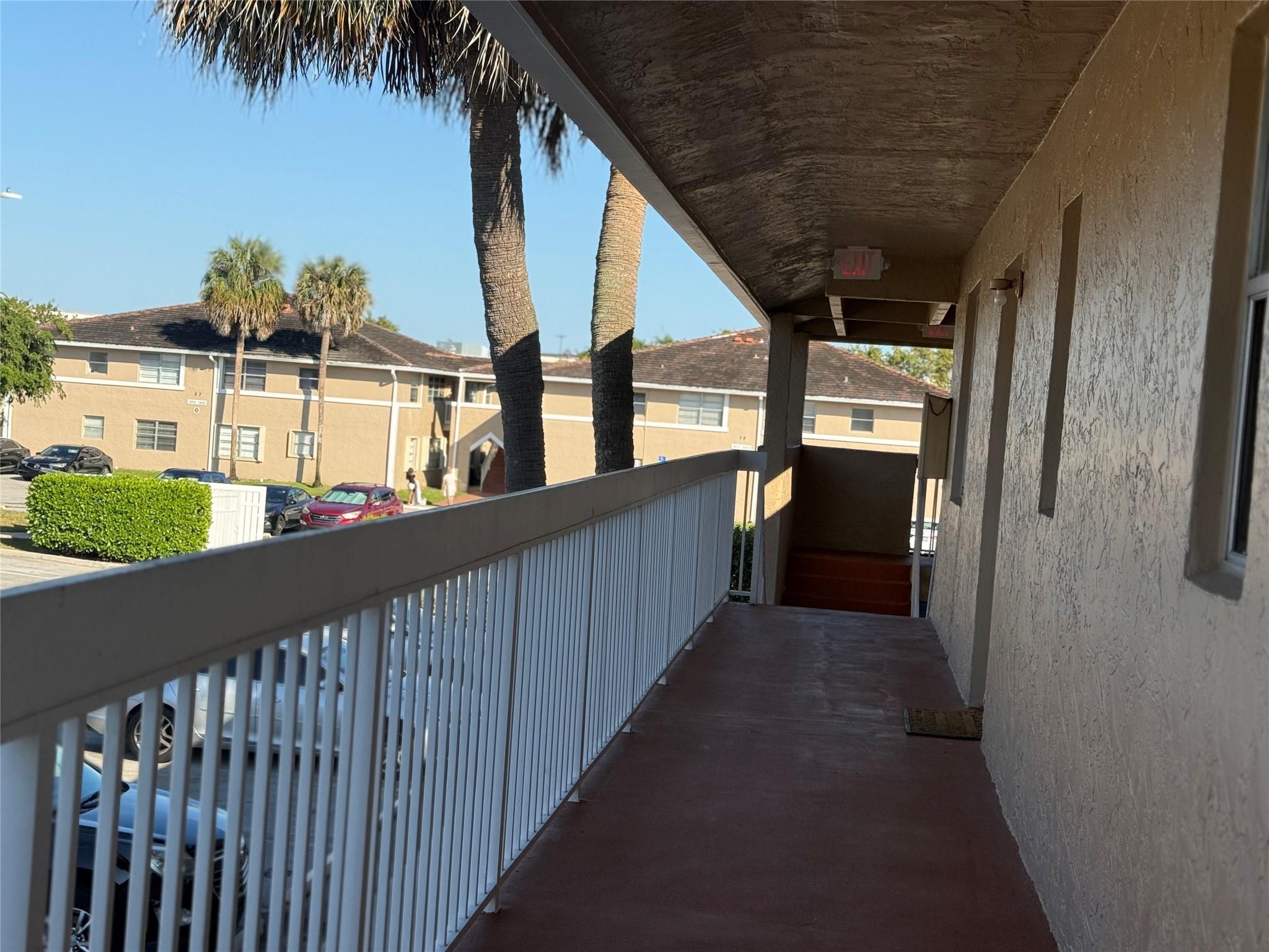 9930 N Twin Lakes Drive 7-L, Coral Springs, FL 33071