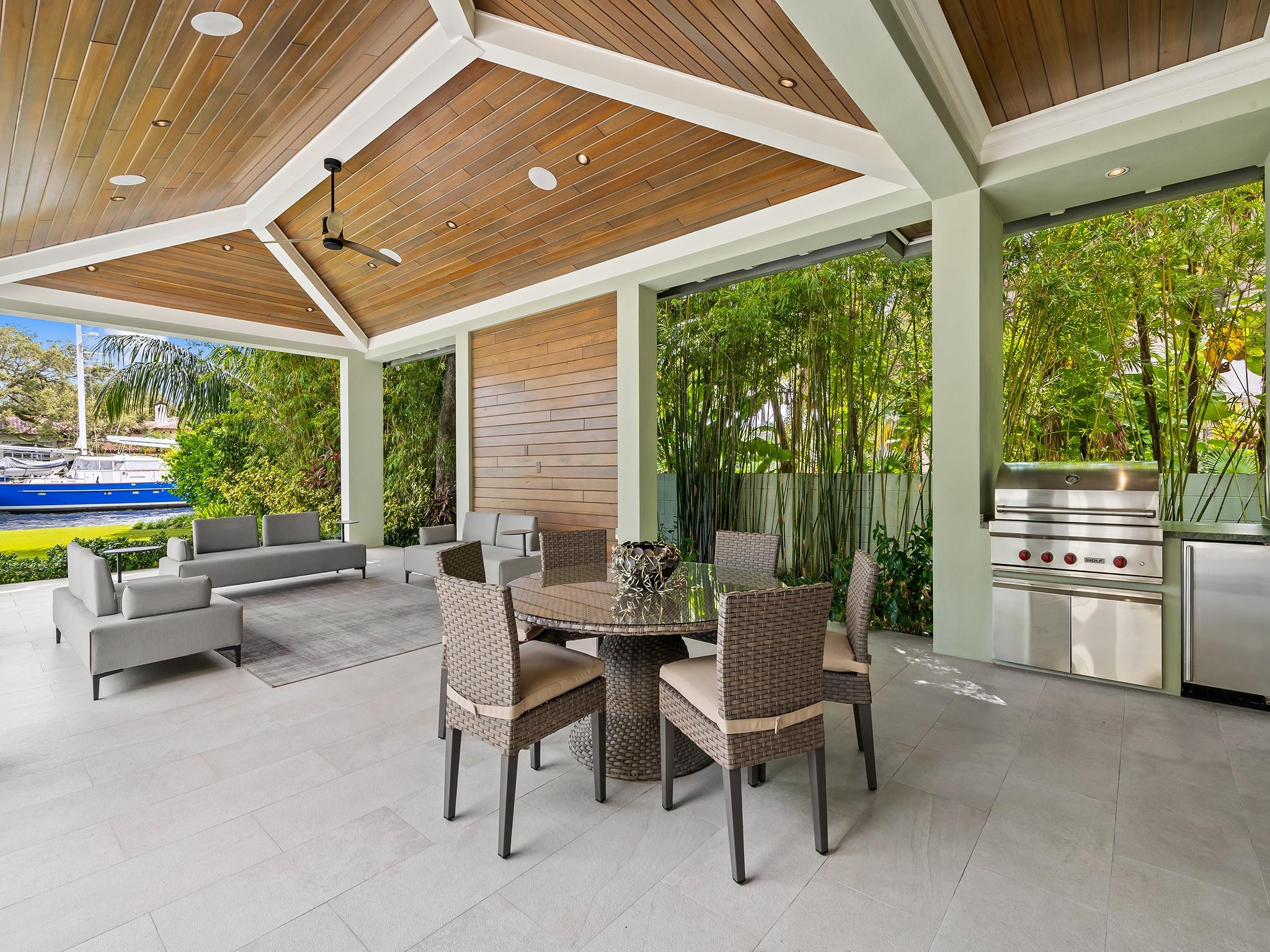 1110 SE 4th Street, Fort Lauderdale, FL 33301