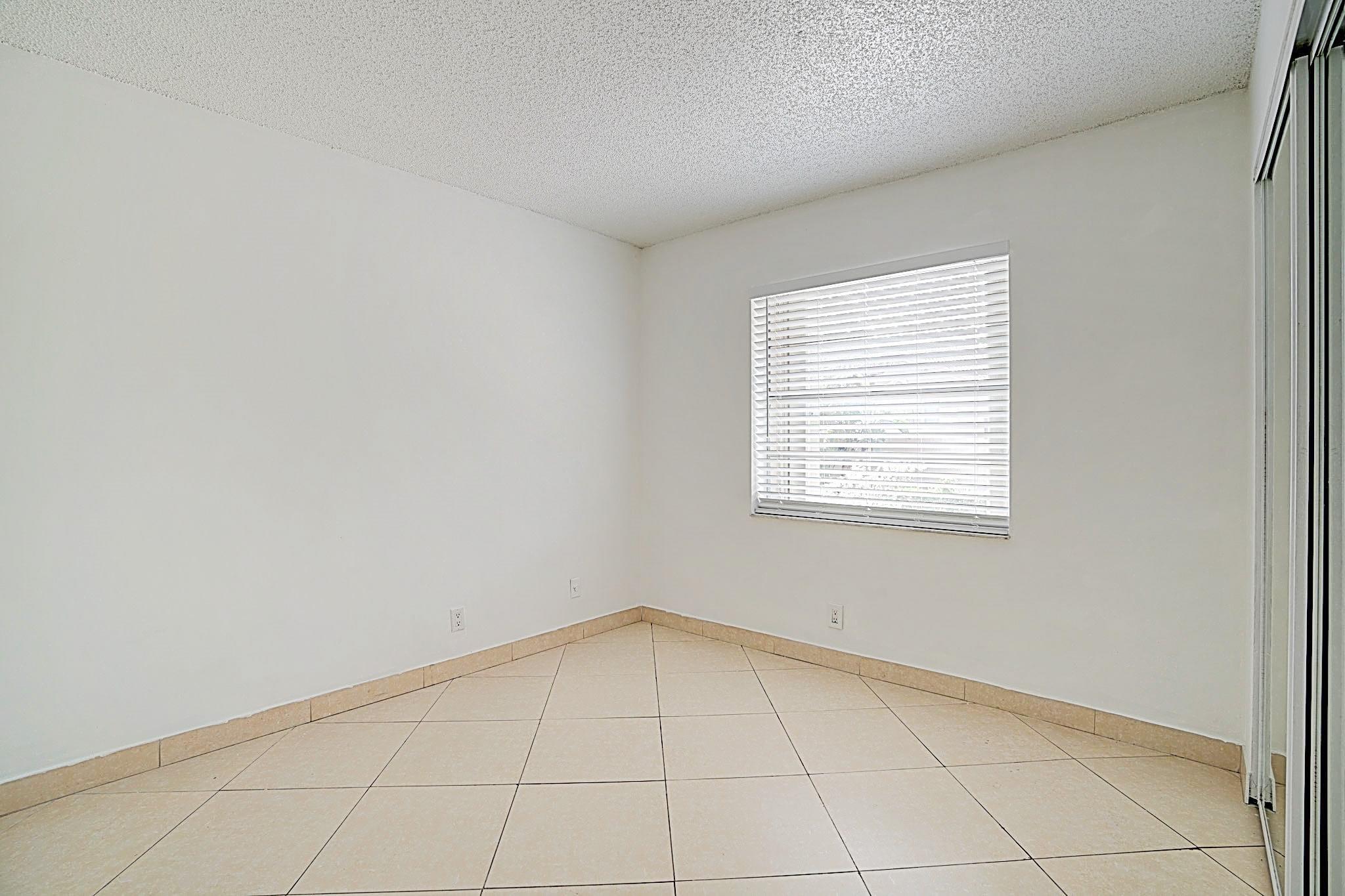 3214 Coral Ridge Drive 3214, Coral Springs, FL 33065