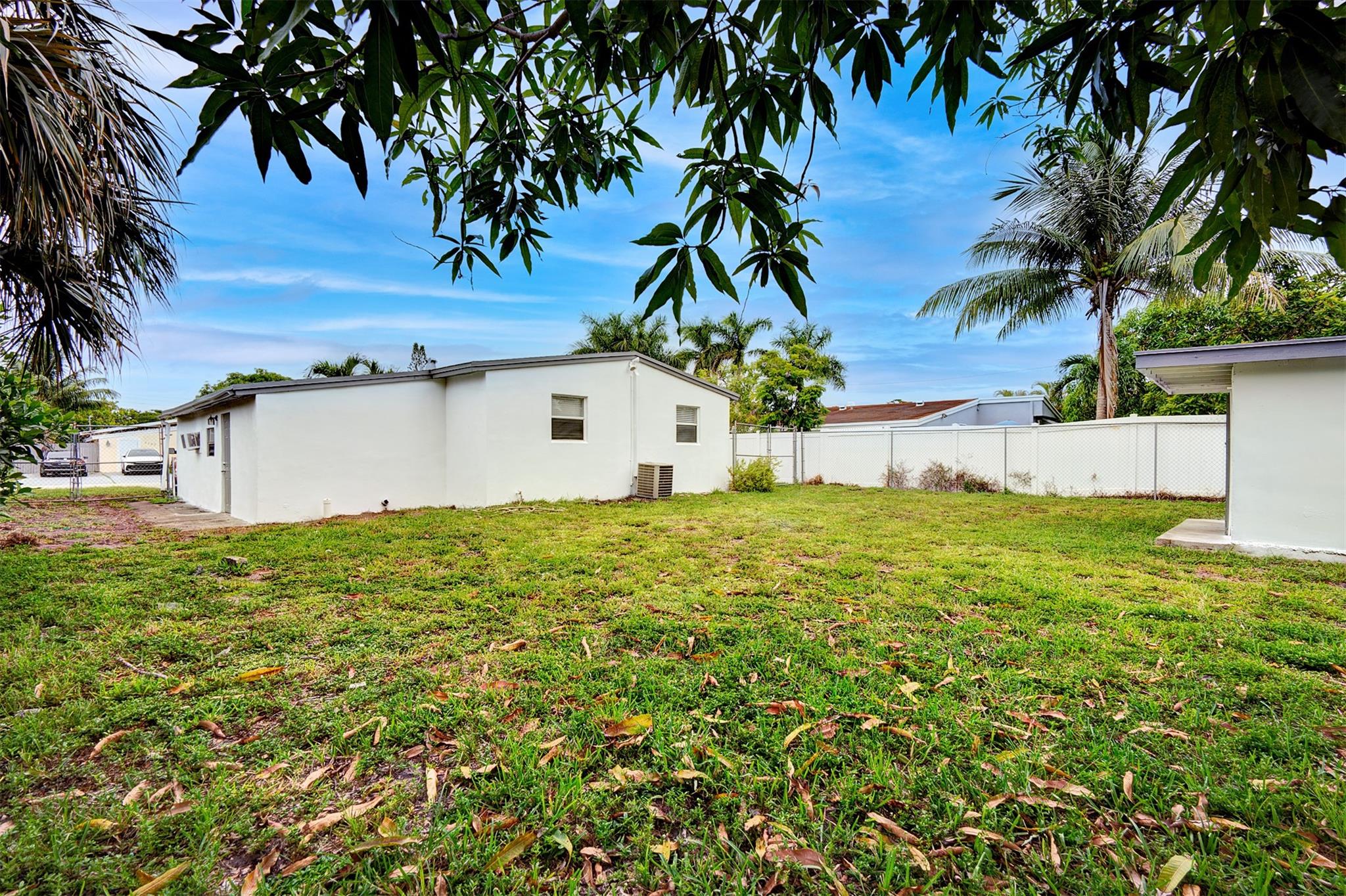 Photo for 6128 SW 2nd Street, Margate, FL 33068 - Listing #FX-10521147 6128 SW 2nd Street, Margate, FL 33068