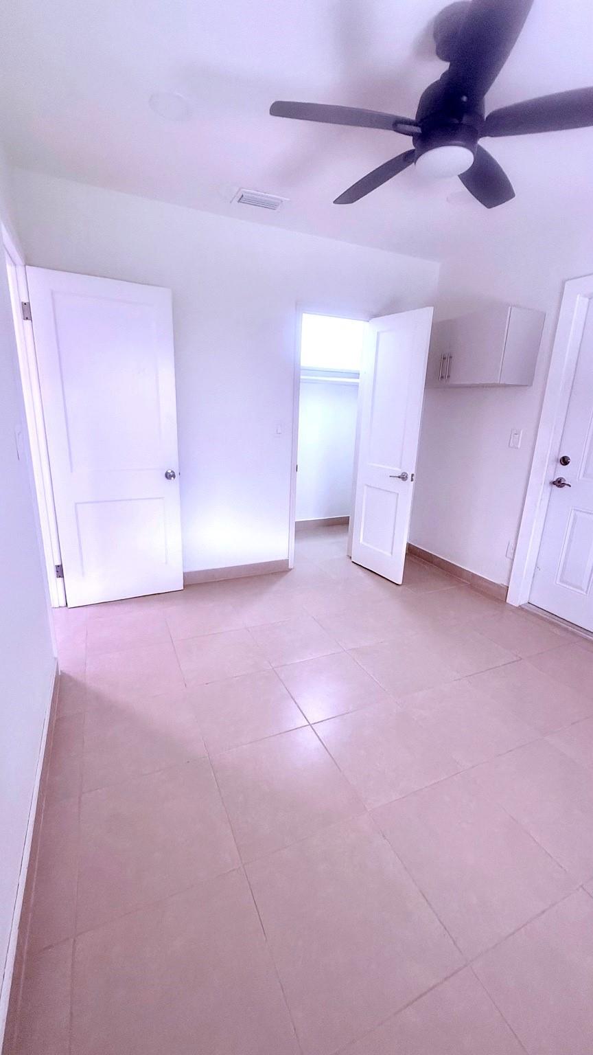 11718 NW 1st Avenue, Miami, FL 33168