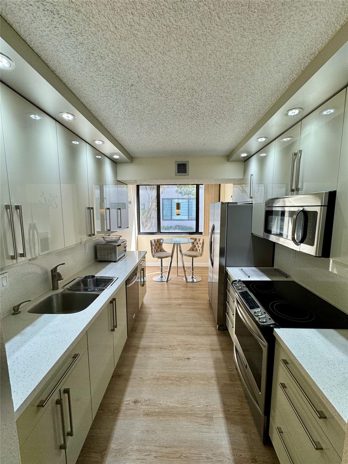 9585 SW 1st Court 9585, Coral Springs, FL 33071