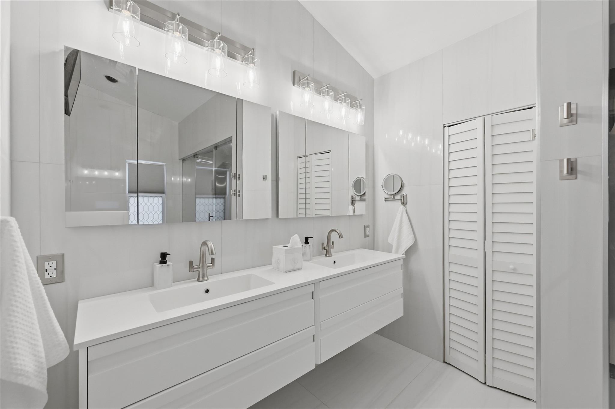 4711 NW 96th Drive, Coral Springs, FL 33076