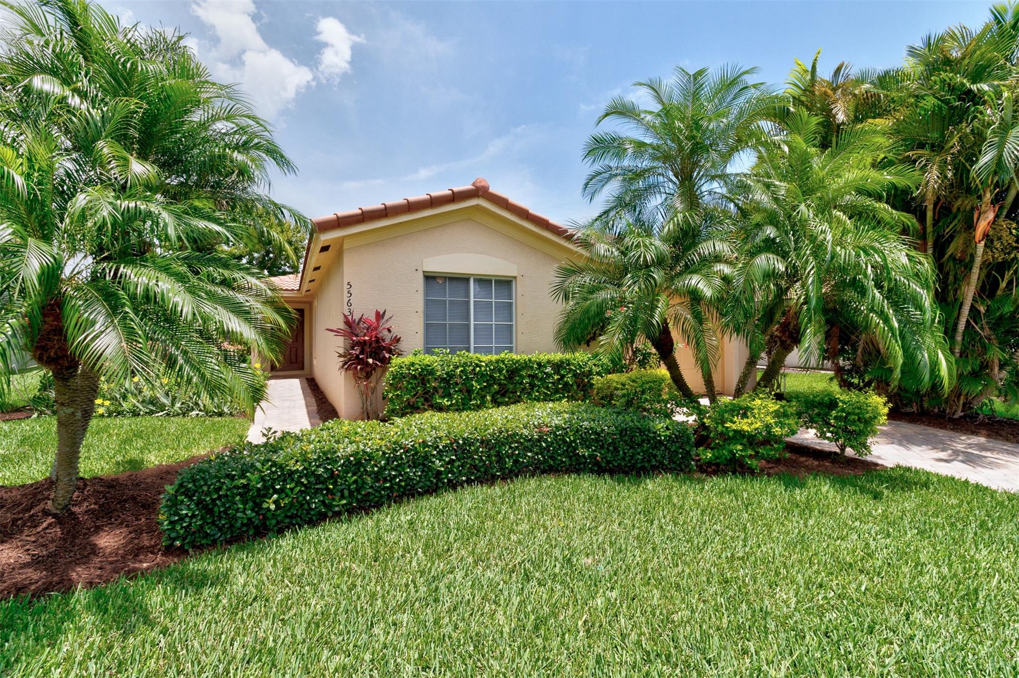 Photo for 5563 55th Terrace, Vero Beach, FL 32967 - Listing #FX-10517205 5563 55th Terrace, Vero Beach, FL 32967