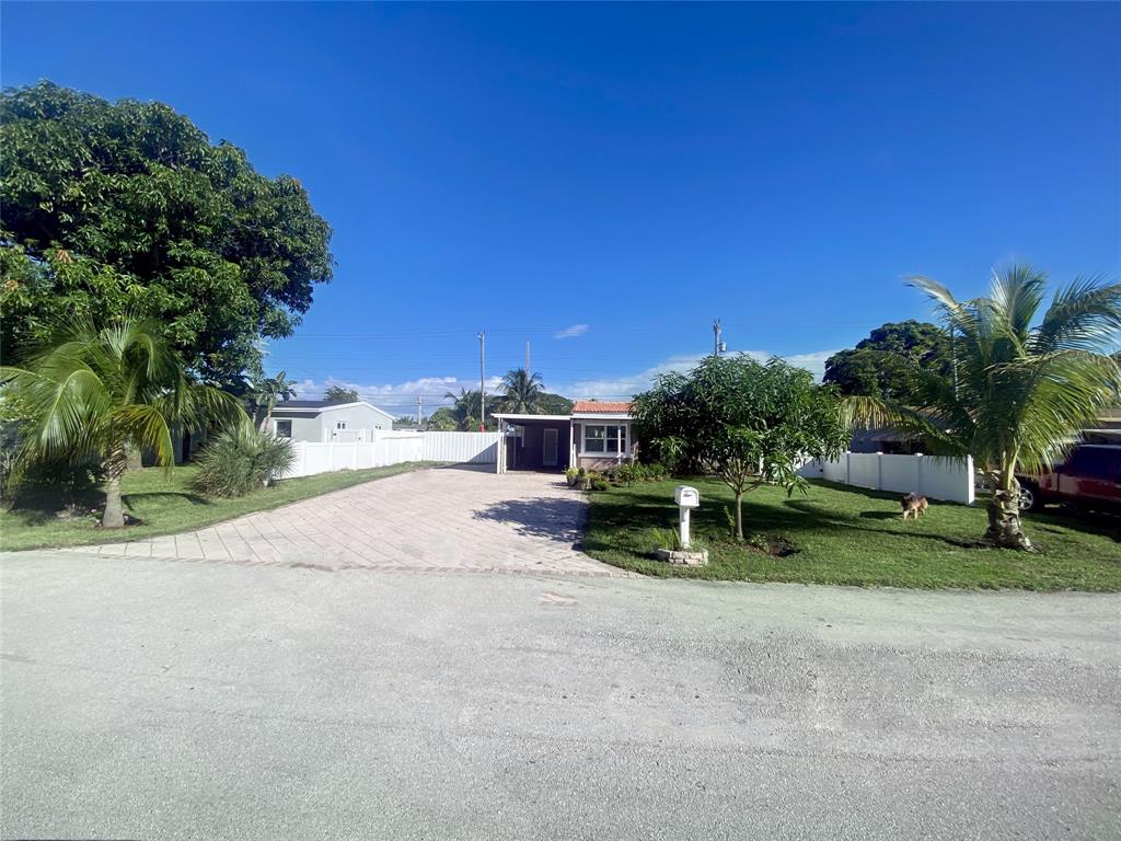 Photo for 1333 NE 25 Street, Pompano Beach, FL 33064 - Listing #FX-10409485 1333 NE 25 Street, Pompano Beach, FL 33064