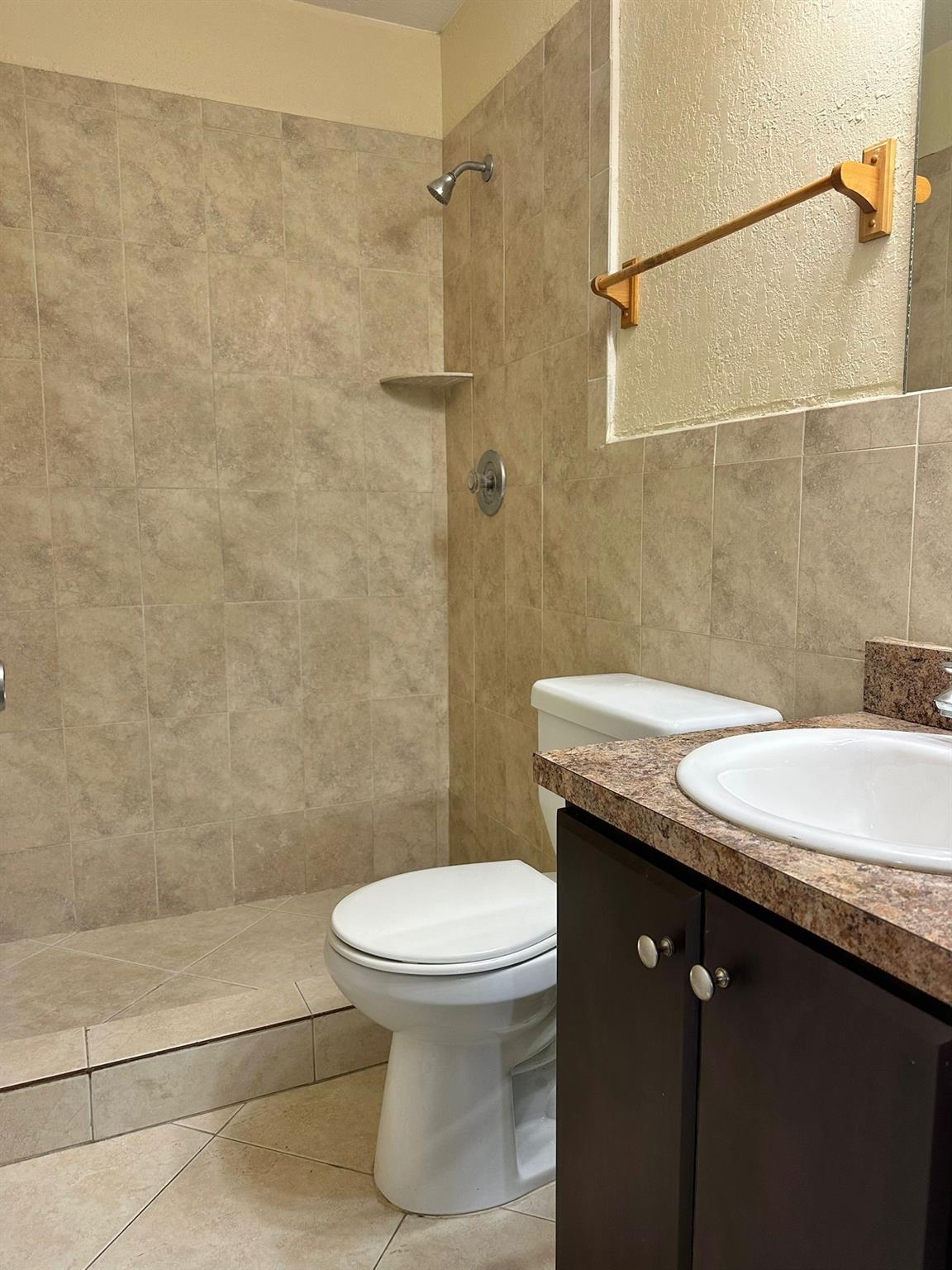 11676-1169 NW 45th Street 11676-11690, Coral Springs, FL 33065