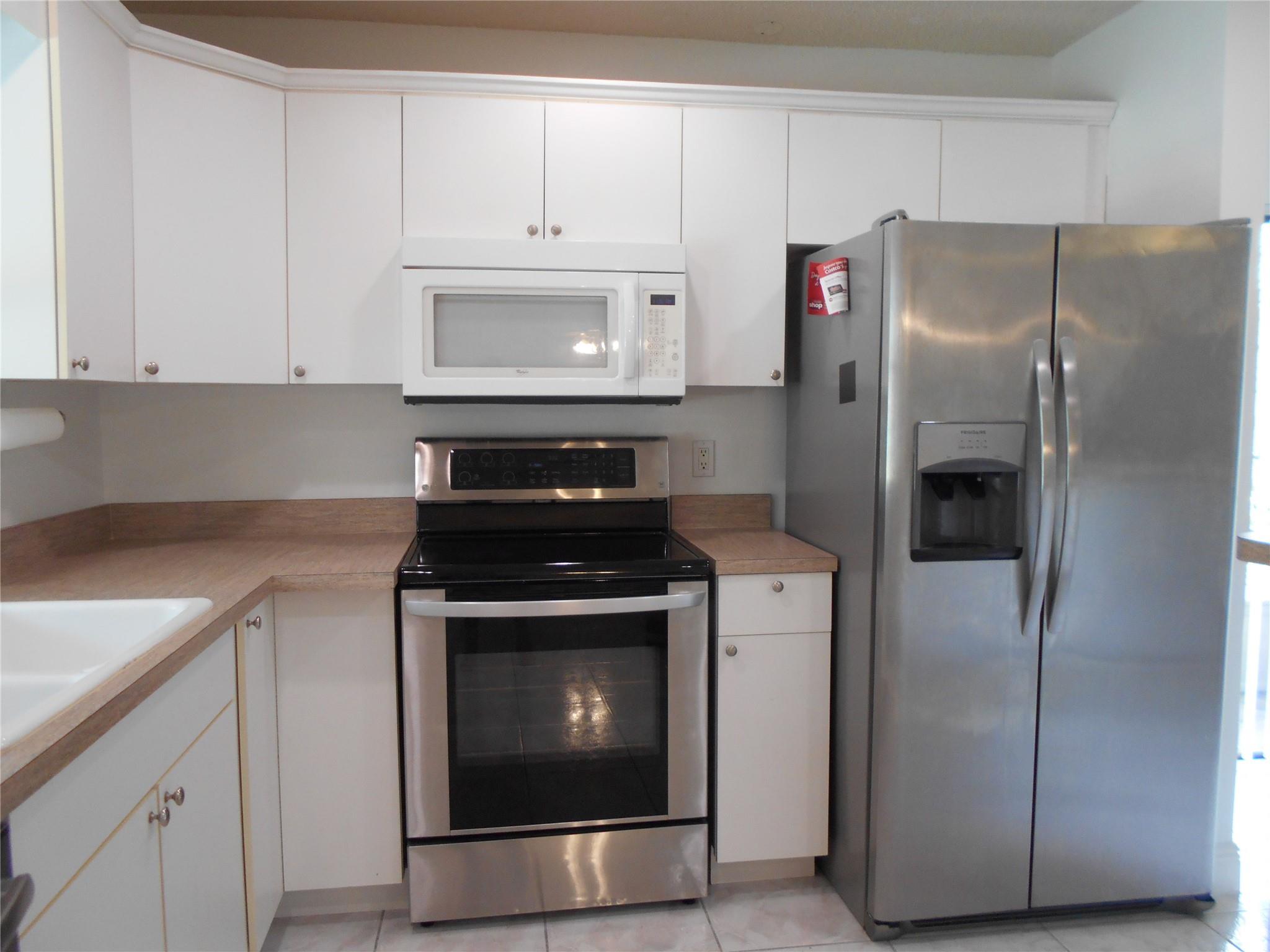 3980 NW 114th Avenue, Coral Springs, FL 33065