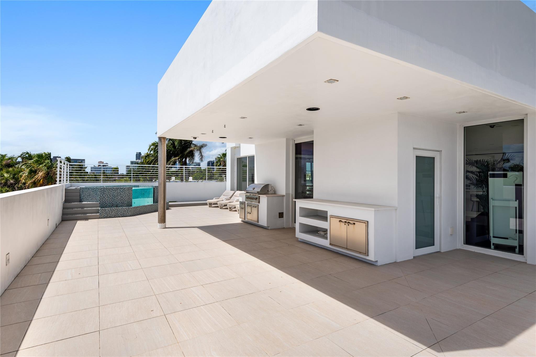 Photo for 500 Isle Of Capri Drive, Fort Lauderdale, FL 33301 - Listing #FX-10425455 500 Isle Of Capri Drive, Fort Lauderdale, FL 33301