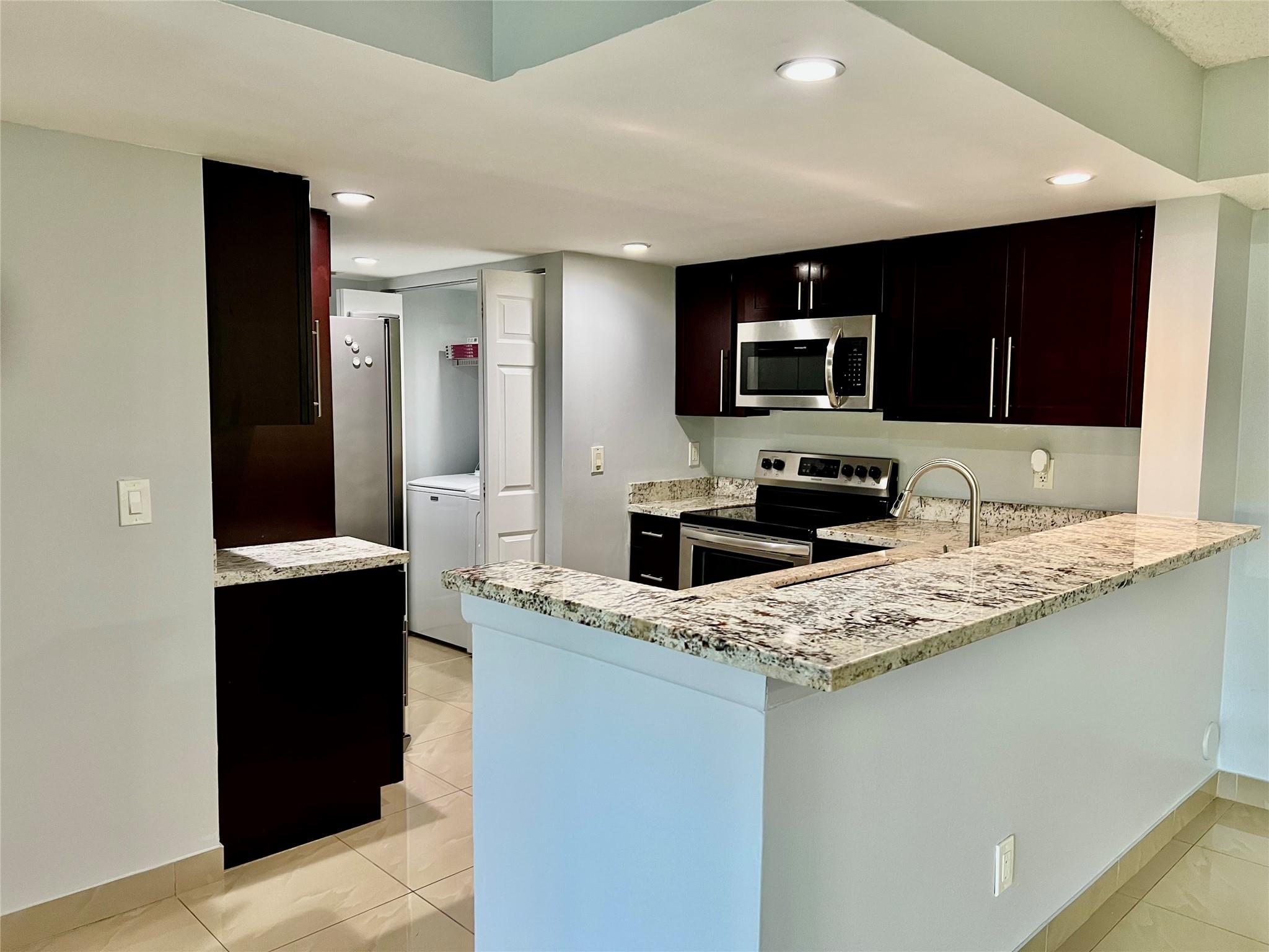 9288 W Atlantic Boulevard 1114, Coral Springs, FL 33071