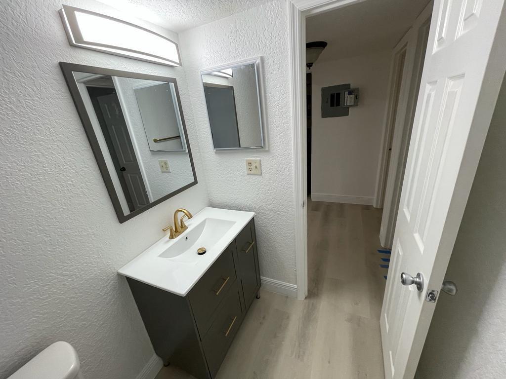 11660 NW 45 Street 1, Coral Springs, FL 33065