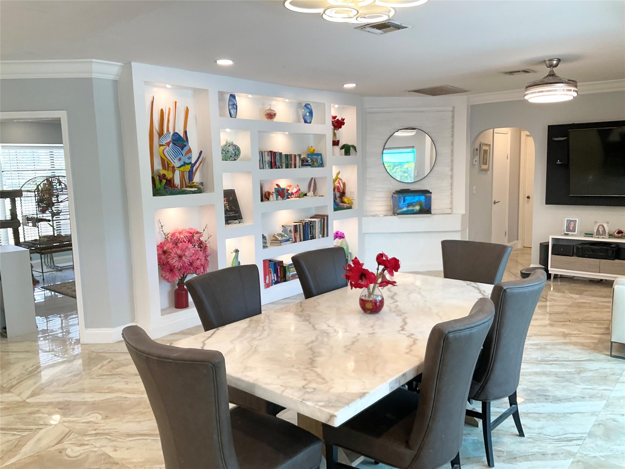 10477 NW 4th Street, Coral Springs, FL 33071