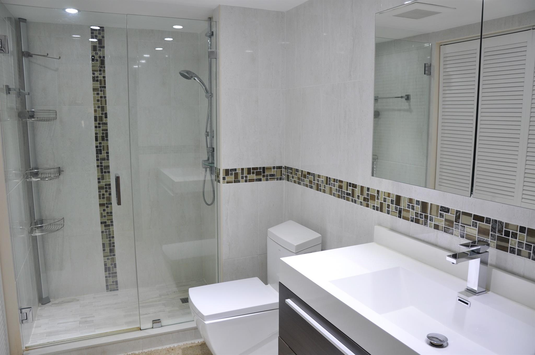 19707 Turnberry Way 8L, Miami, FL 33180