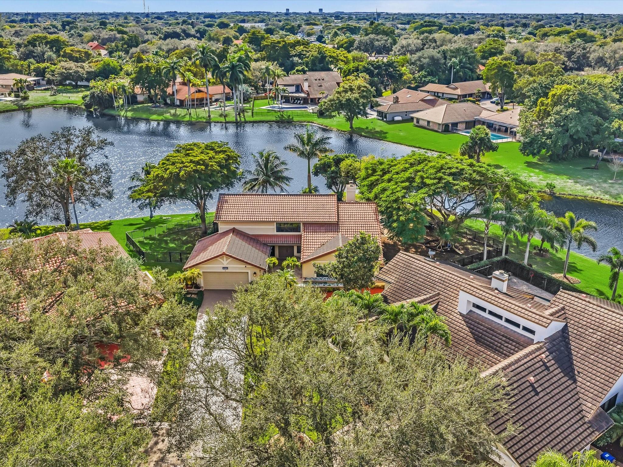 10320 NW 6th Street, Coral Springs, FL 33071