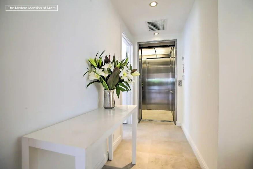 124 11th Street, Miami Beach, FL 33139