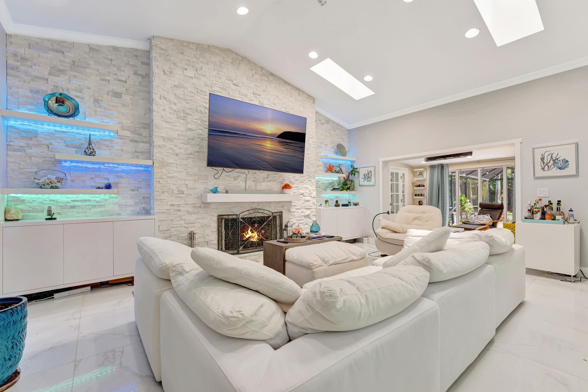 8140 NW 51st Place, Coral Springs, FL 33067