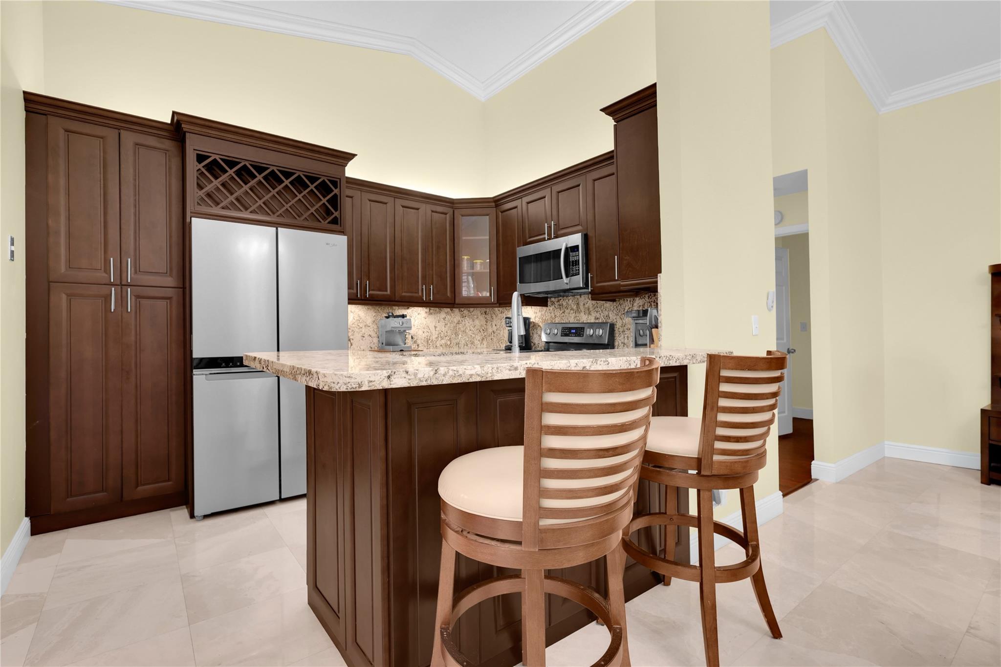 10481 NW 17th Street, Plantation, FL 33322