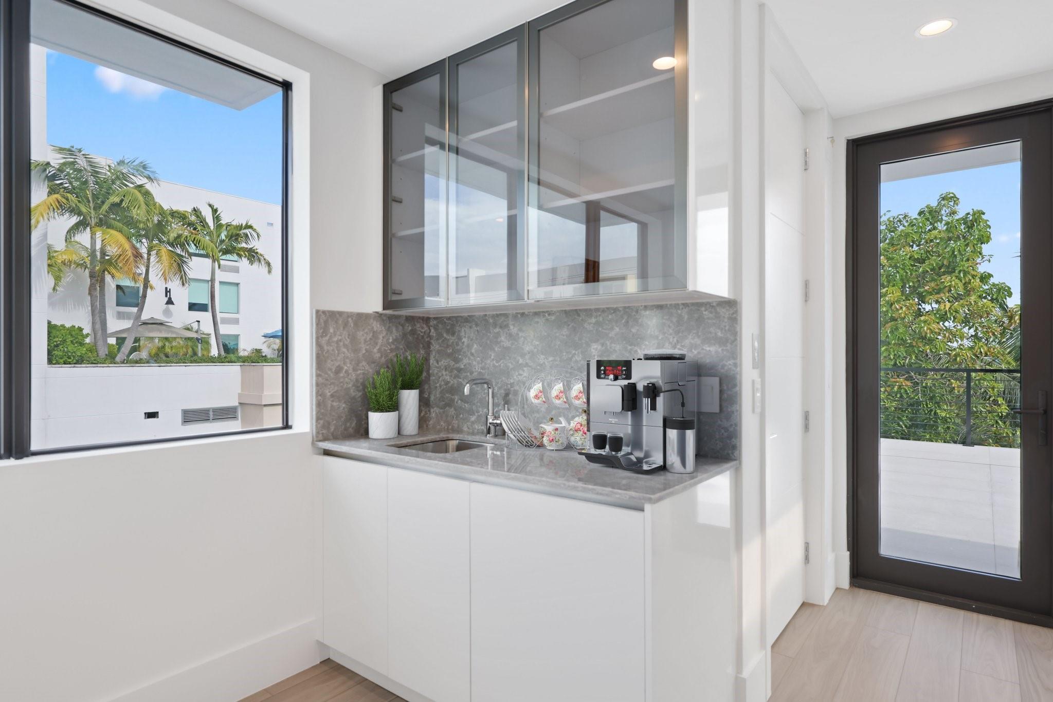 Photo for 204 Osceola Park Lane, Delray Beach, FL 33483 - Listing #FX-10504715 204 Osceola Park Lane, Delray Beach, FL 33483