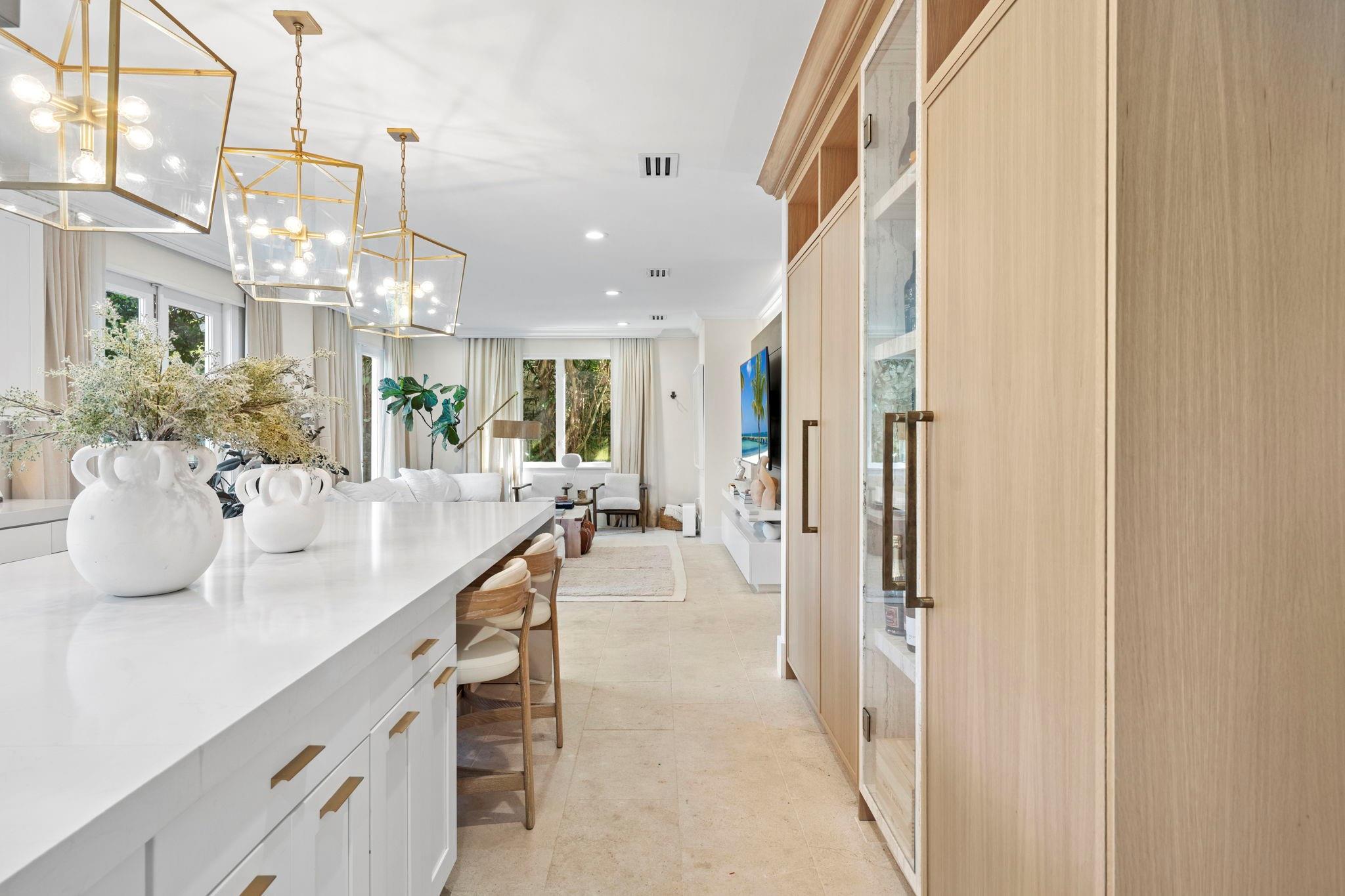 2765 Brickell Court, Miami, FL 33129