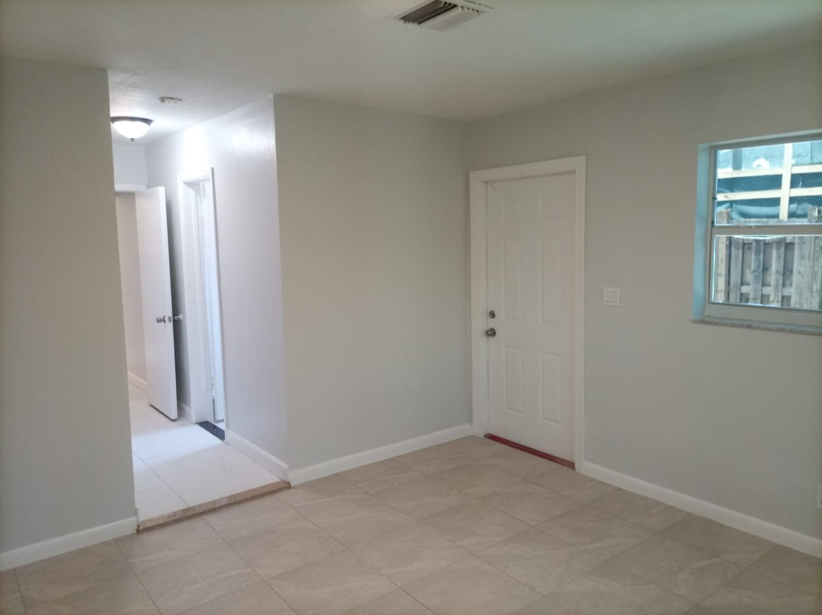 4000 NW Woodside Drive, Coral Springs, FL 33065