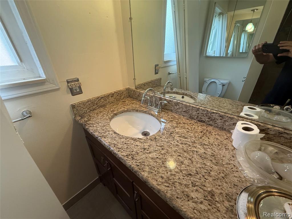 43038 N Hanford Road N, Canton, MI 48187 — Photo 48