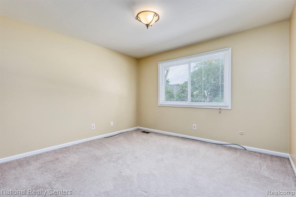 450 BILLINGSGATE, C, Bloomfield Hills, MI 48301 — Photo 20