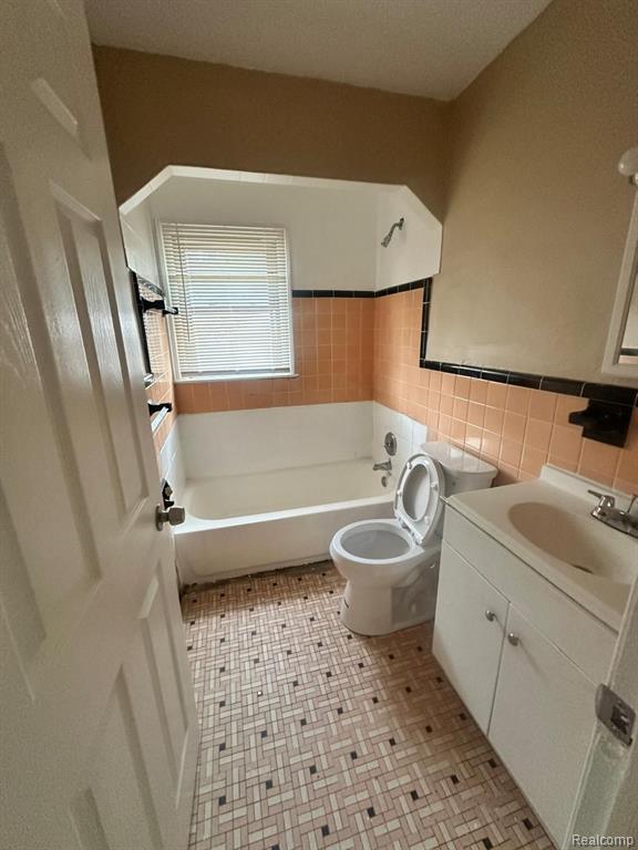 6166 UNIVERSITY, Detroit, MI 48224 — Photo 12