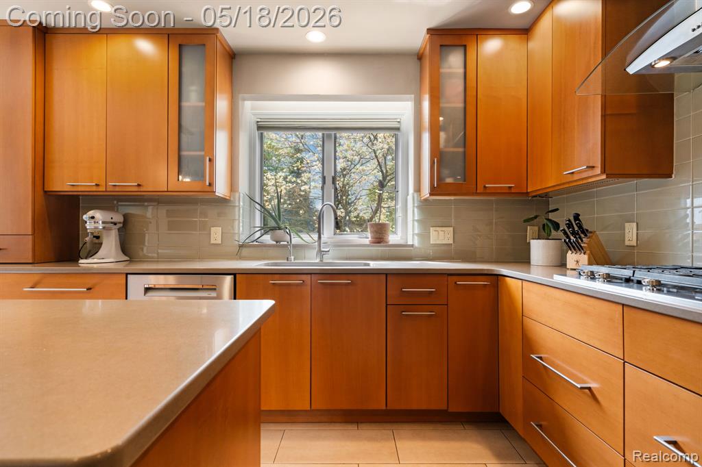 3920 Wynnstone Drive, Ann Arbor, MI 48105 — Photo 14