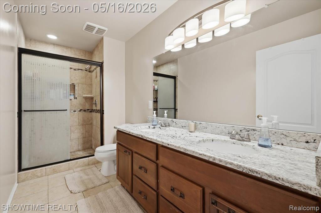 1311 Waverly Drive, White Lake, MI — Photo 24