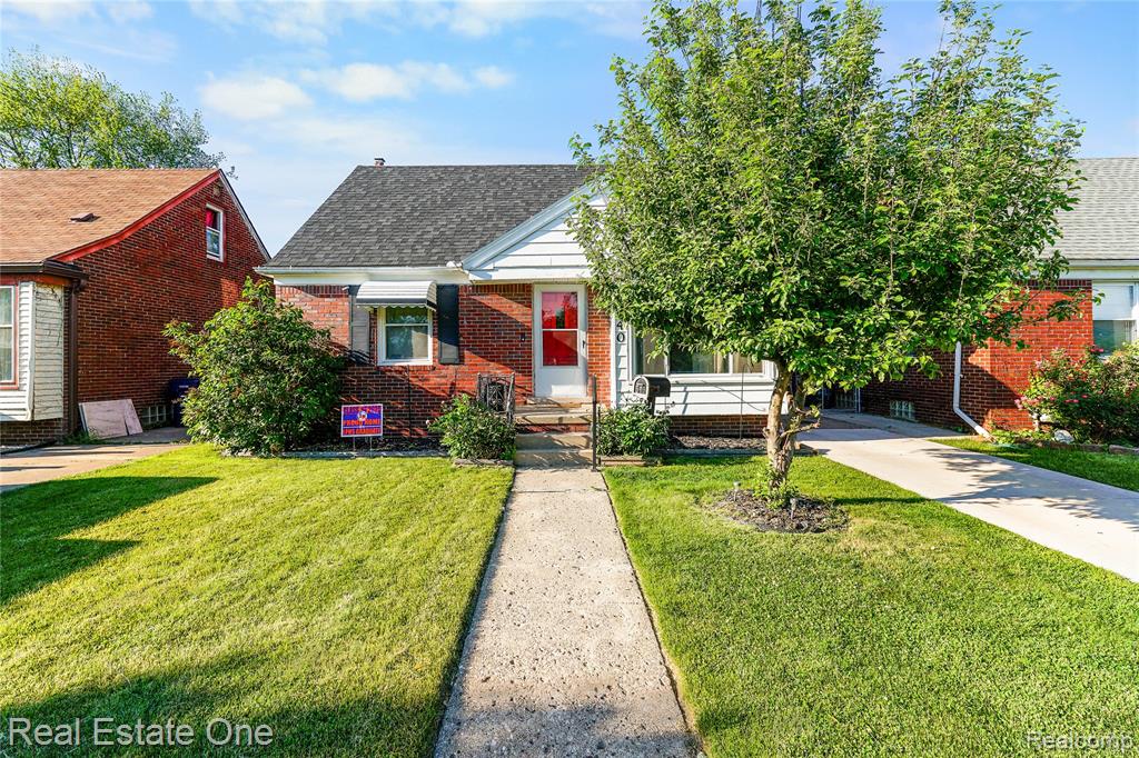 540 Champaign Road, Lincoln Park, MI 48146 — Photo 2