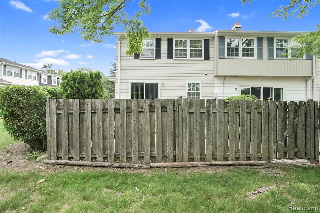 19931 Schoolhouse Court, Northville, MI 48167 — Photo 58