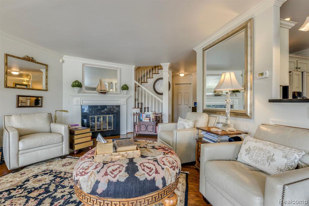 833 N Pointe, Port Huron, MI 48060 — Photo 10