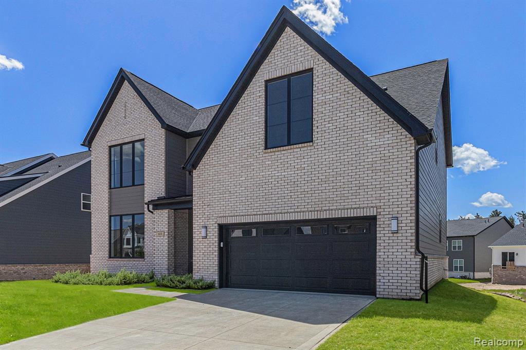 611 PINE Circle, Ann Arbor, MI 48105 — Photo 3