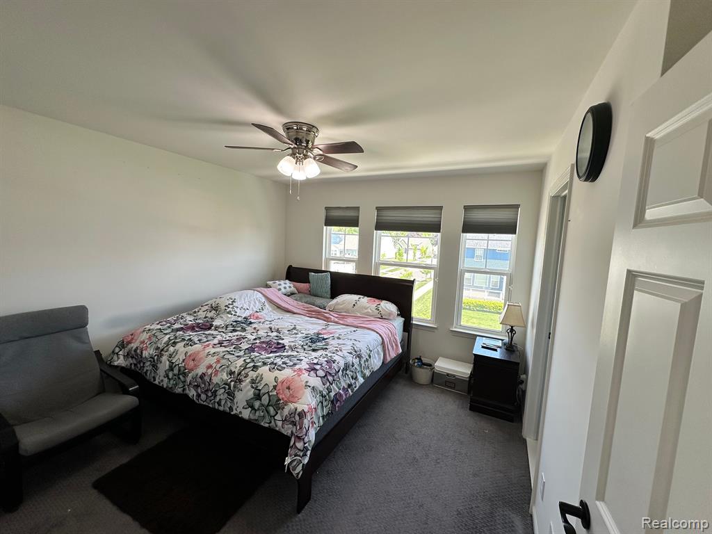 127 MONUMENT Lane, Wixom, MI — Photo 10