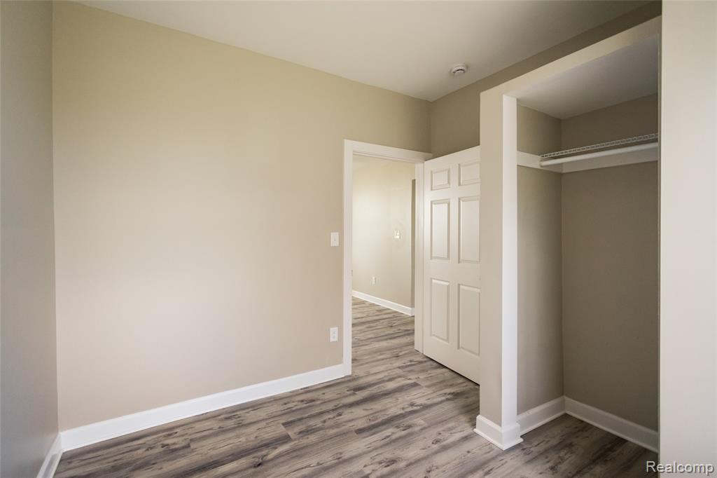 3450 Townsend Street, Detroit, MI 48214 — Photo 8