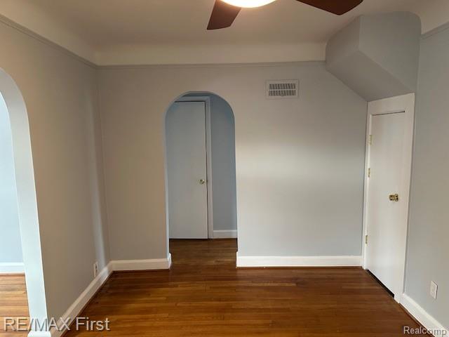 2202 Hollywood Avenue, Grosse Pointe Woods, MI 48236 — Photo 7