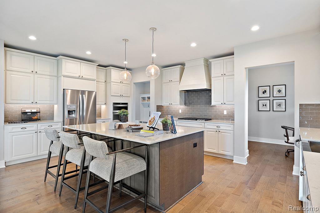 4747 CURTIS Road, Ann Arbor, MI 48105 — Photo 5