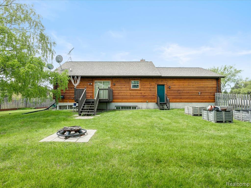 4300 Carrigan Road, Fort Gratiot, MI 48059 — Photo 7