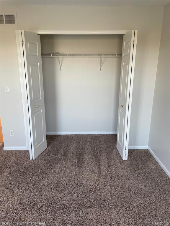 42843 RICHMOND Drive, Sterling Heights, MI 48313 — Photo 11
