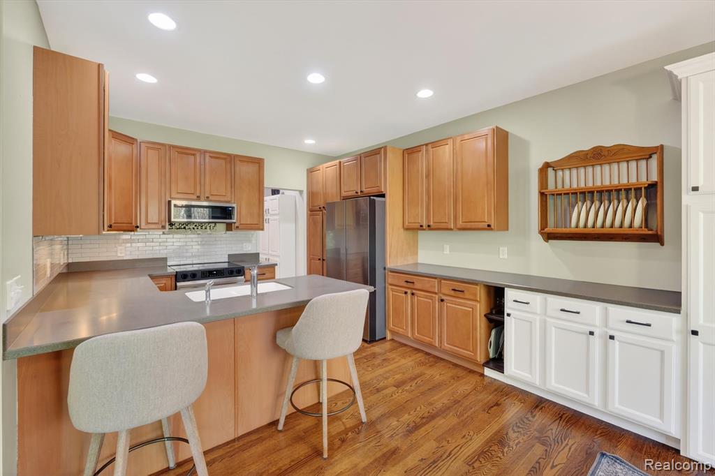 249 Summer Shade Drive, Howell, MI 48843 — Photo 19
