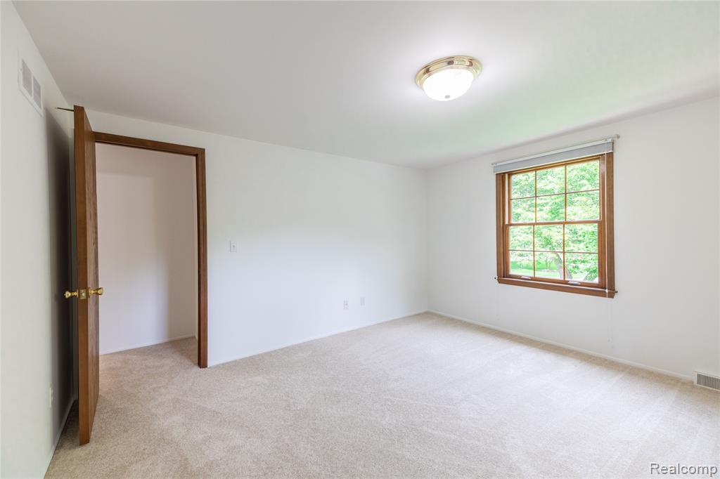 7611 Ferry Road, Grosse Ile, MI 48138 — Photo 39