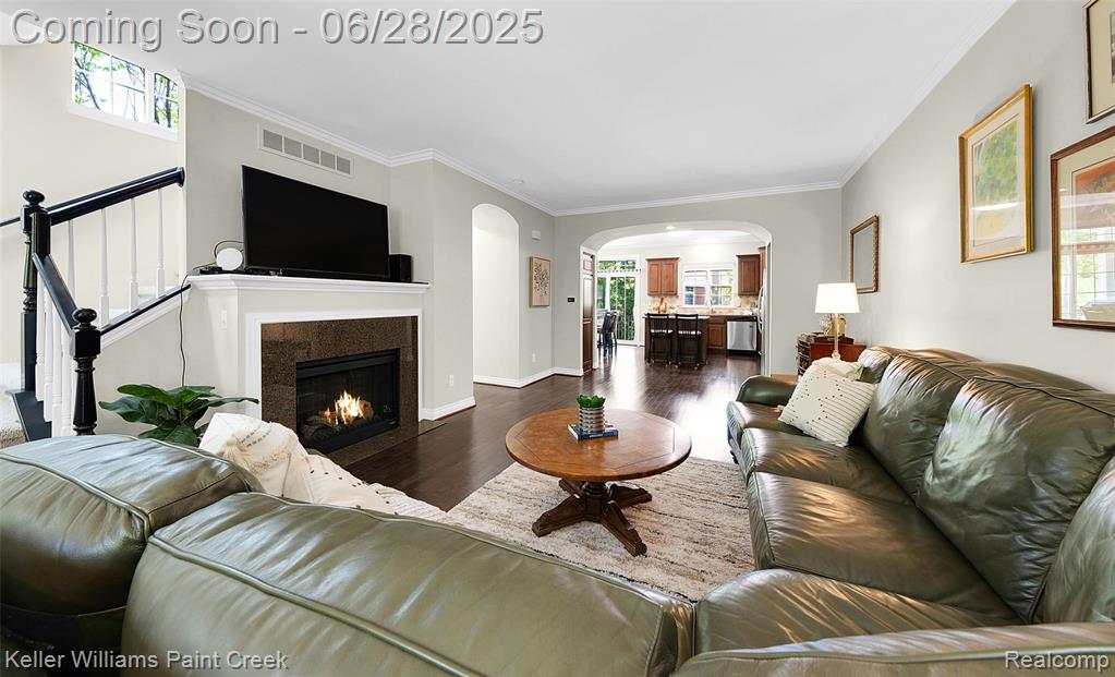 6014 Windemere Lane, Shelby Twp, MI 48316 — Photo 3