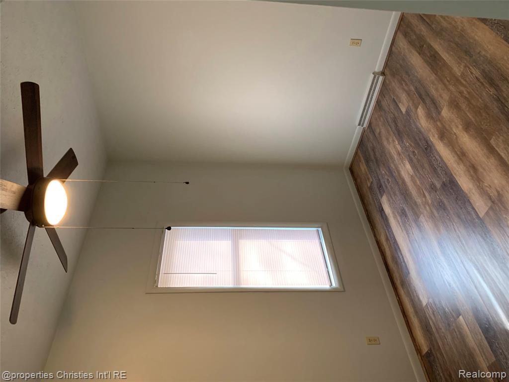 416 Lake Street, Howell, MI 48843 — Photo 21