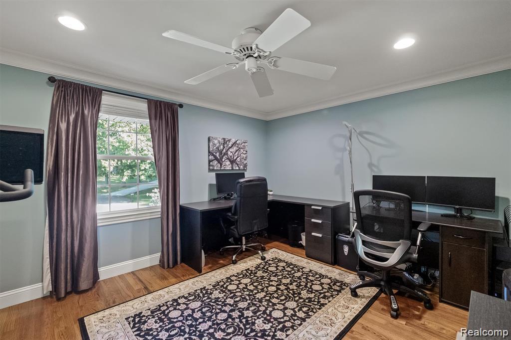 5365 Van Ness Court, Bloomfield Hills, MI 48302 — Photo 17