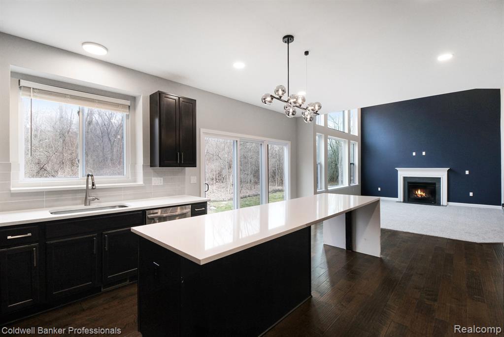 4817 W Stonegate Circle, Lake Orion, MI — Photo 12